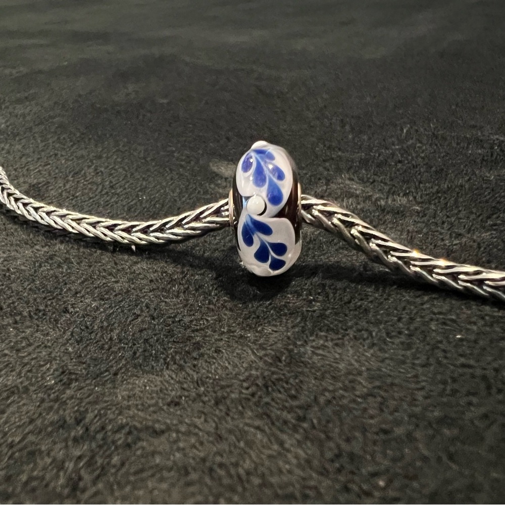 Trollbeads Summer Petals Glass Bead